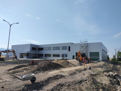 Opláštenie haly, Košťany nad Turcom